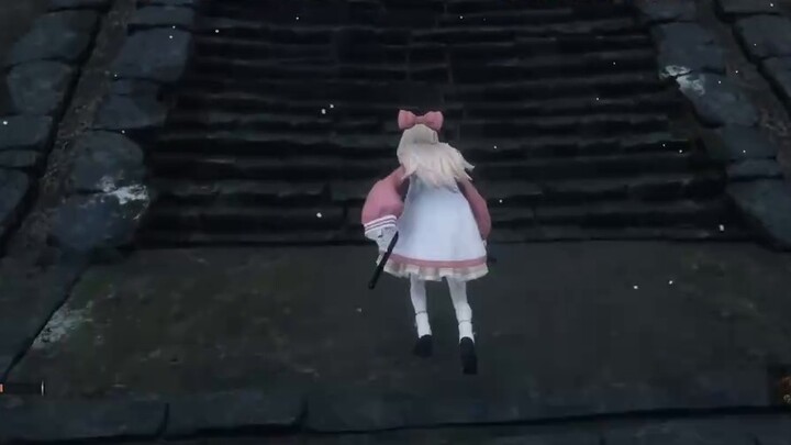 Jia Ran berperan sebagai Sekiro: Jia Ran pergi untuk menyetel AC, tetapi ketika dia kembali dia berk