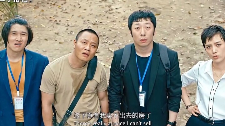 Orang kuat tidak pernah mengeluh tentang lingkungan.