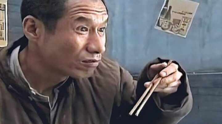 An old beggar wolfed down thirteen bowls of braised pork and bean curd in one go, only to be literal