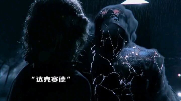 Phiên bản Superman của Tom Welling chiến đấu với Darkseid và đẩy lùi Apokolips để cứu trái đất!