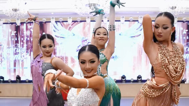 We finally have the full lineup! Four Latin girls drop an explosive cha-cha for the New Year—so hot!