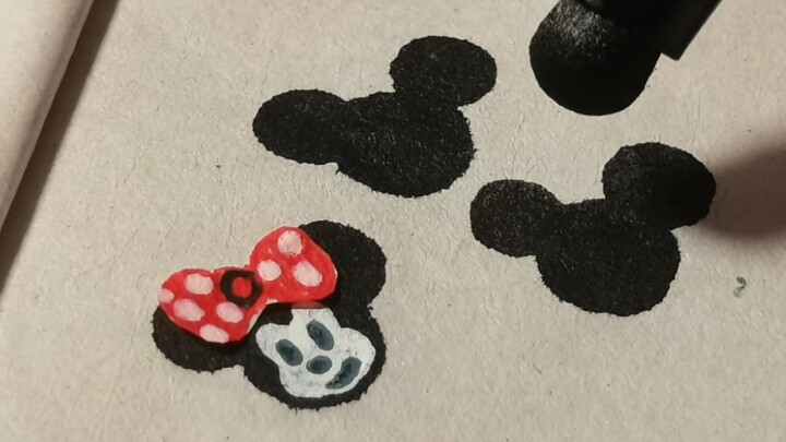 Mickey Mouse Makes Pens ⚡️