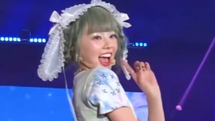 ฮินาตะน่ารักเหมือนตุ๊กตาบลายธ์