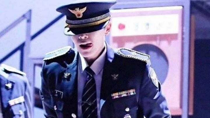 【ทะเลตะวันออก】ใครดูแล้วไม่สับสนบ้าง? ตำรวจสายตกปลาตงตงเฮย สองมุมมองกับสำนักงานตำรวจแห่งทะเลตะวันออกท