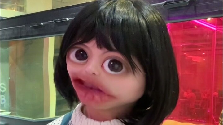 The little sister after the winter vacation...