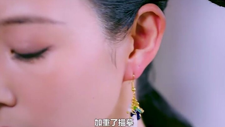 ฉากที่ตื่นตาที่สุดของเรื่อง: เมคอัพเวทมนตร์ฉบับเบสิกจากไห่หลันมาแล้ว! ใบหน้าใสสะอาดที่สุด กับจิตใจที
