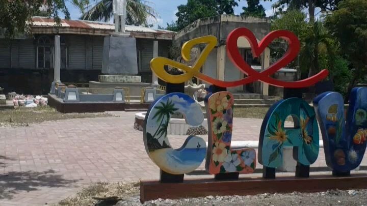 Claveria south