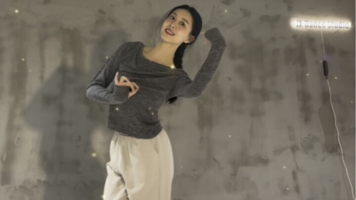 Laughing at the Red Dust | The higher the sky, the smaller the heart. No matter how many causes and 