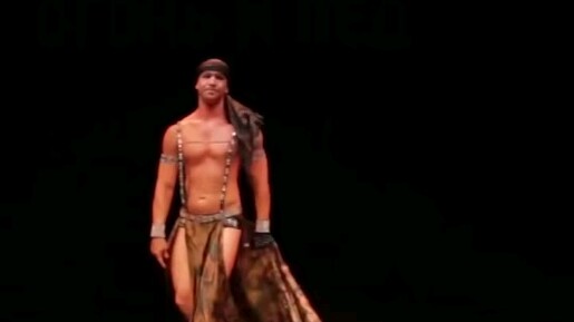 ระบำหน้าท้องเวอร์ชั่นชาย ~ น่าหลงใหล