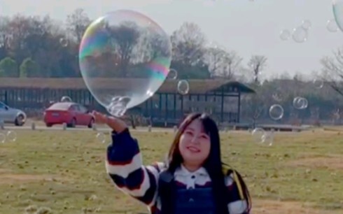 Still can’t make bubble solution? Homemade bubbles and a DIY giant ring prop—what could be more roma