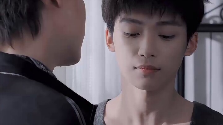 The second-generation rich master was scolded so much that he only knew how to stare at the mouth of