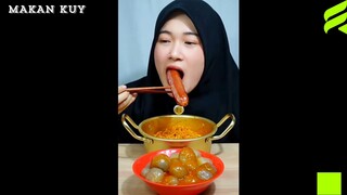 MENURUT AKU, kalo beda pendapat yaudah. Rasa dan aroma karinya gak terlalu kuat, rasa pedes khas sam