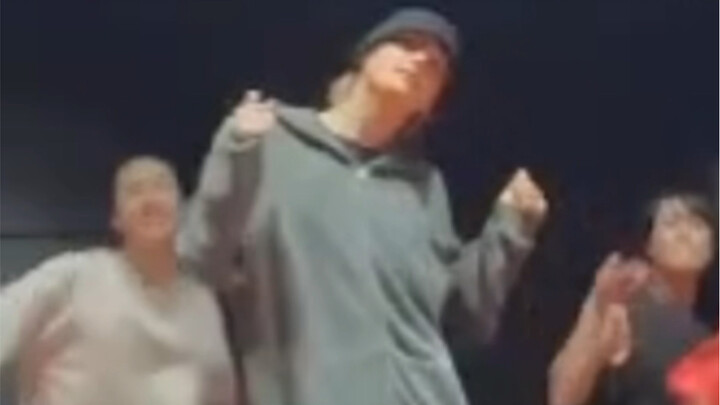 [Kim Taehyung] 230905 Instagram update ~ Kim Taehyung is dancing!!!