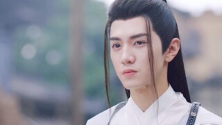 狼王受重伤倒地不起 不料被女子砸中