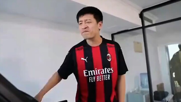 น่าเสียดายที่เดินแซงเหลียงจื่อก่อน
