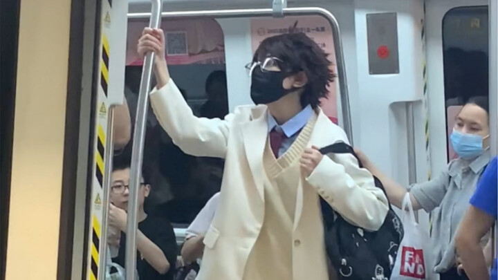 "ถ้าอย่างนั้น...ฉันกลับก่อนนะ~"