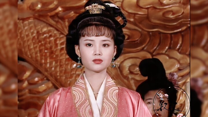 "Wan'er is so young and beautiful, she doesn't look like she's in her thirties at all."