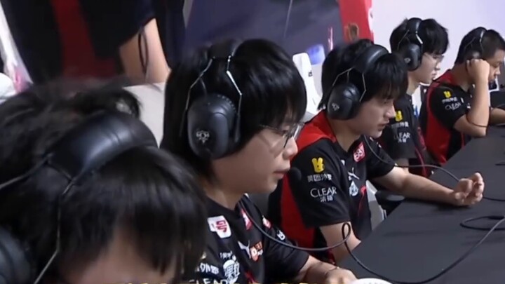 AG's advantage in the finals against Wolves lies in the middle lane. Milk tea needs to focus on Xiao