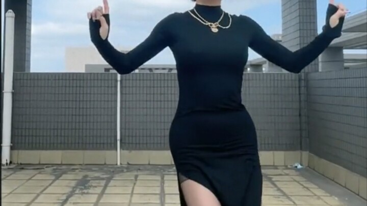 Sườn xám ôm sát đẳng cấp cao