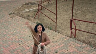 The person riding the white horse may not be the prince, but may also be Liu Shishi