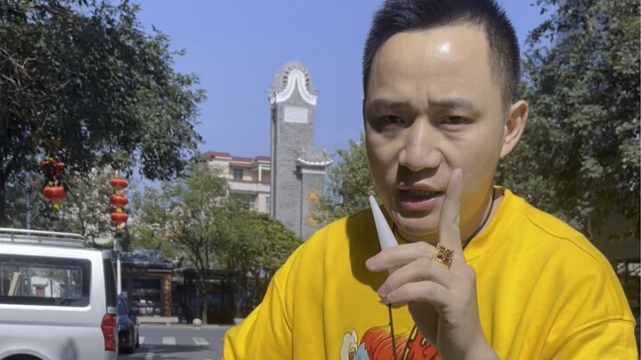 Pacar atau menempelkan lem, saya lebih memilih menempelkan lem, karena pacar bisa meninggalkan saya 