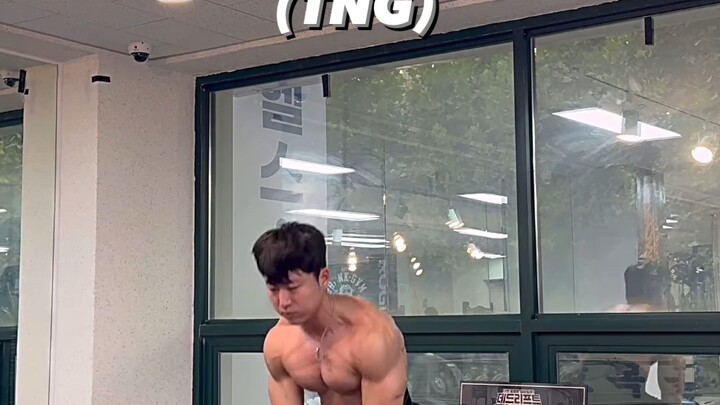 رفع أثقال ثقيل 300 كجم × 21