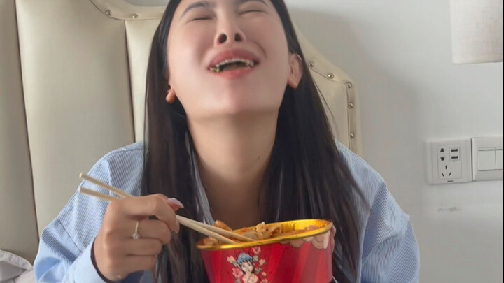 เรื่องอะไรก็ต้องไปบอกแม่หมด ได้ผลดีกว่าไปหาจิตแพทย์อีกนะ