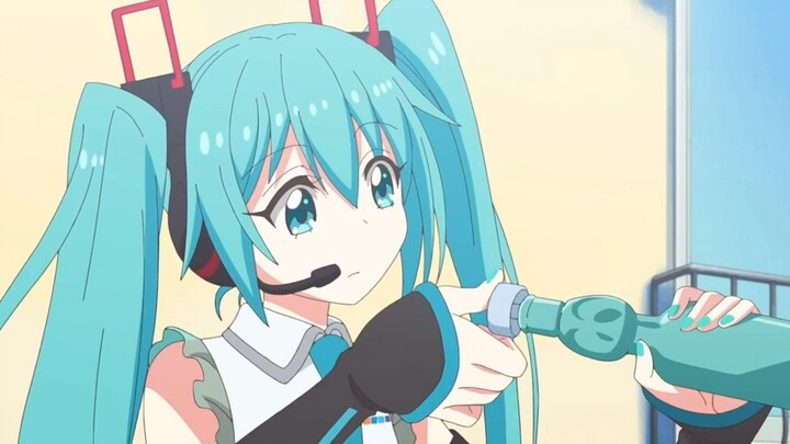 呆萌miku和泳装美女果然是绝配！！！