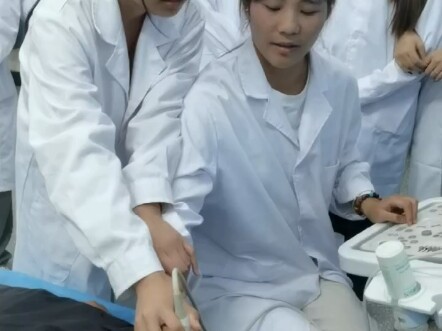 أي شياو ون جينغ