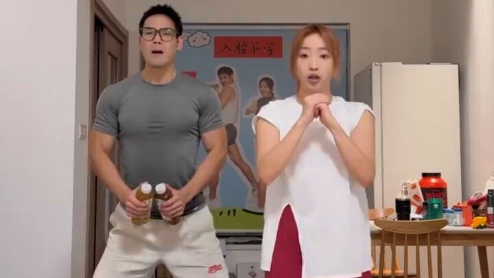 Tighten the inner thighs. Improve the buttocks shape and raise the buttocks line!