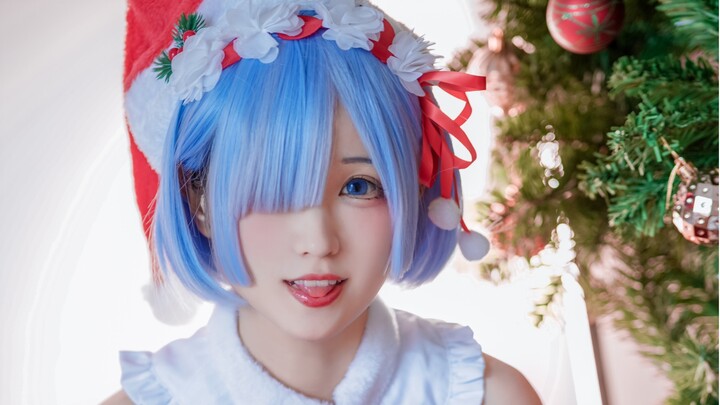 ♡ͥ ♡ͦ ♡ͮ ♡ͤ Can I spend Christmas with Rem? Christmas Rem cosplay ♡ͥ ♡ͦ ♡ͮ ♡ͤ