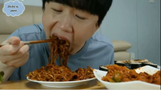 Kimbap, mì tương đen, thịt xào phần 4 #mukbang