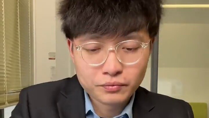 [Buồn cười] "Nhóm người không muốn đến lớp đã lớn rồi..."