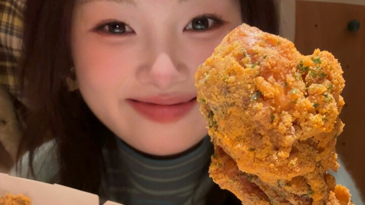 No one can leave Xiao Han with an empty stomach and empty hands!!!