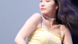 This hip shaking is very hot