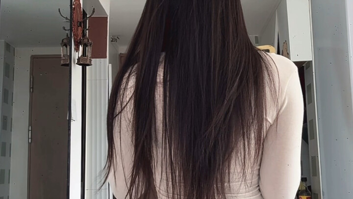 Back View of Skinny Jeans