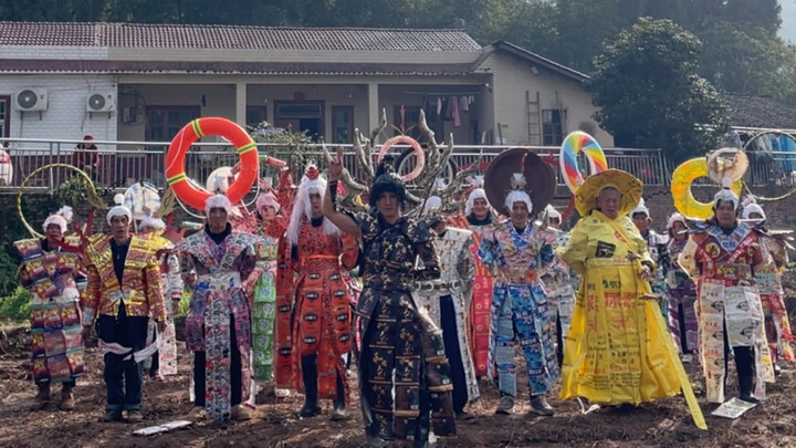 Versi Live-Action Buatan Tangan: Battle Through the Heavens