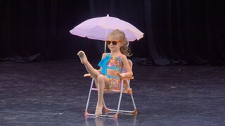 "Summer" Variety Show Dance
