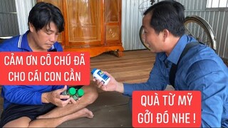 Em Dường còn nửa hộp sọ nhận được quà từ Mỹ gởi về trong nổi mừng vui và hạnh phúc...!