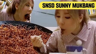 SNSD SUNNY's Jjajang Ramen (black bean noodle) MUKBANG