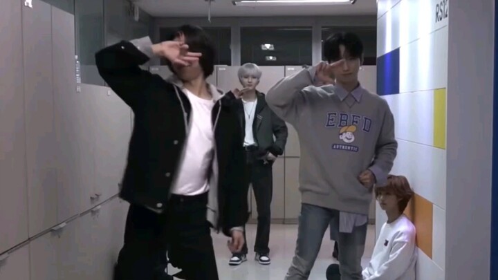 【Xdinary Heroes】เต้นเพลง “Love Shot” ของ EXO ได้ดีมาก ครั้งหน้าอย่าเต้นอีกนะ อีกชื่อหนึ่ง: เหตุผลที่