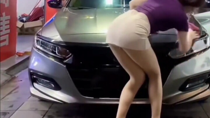 Car-Washing Mom