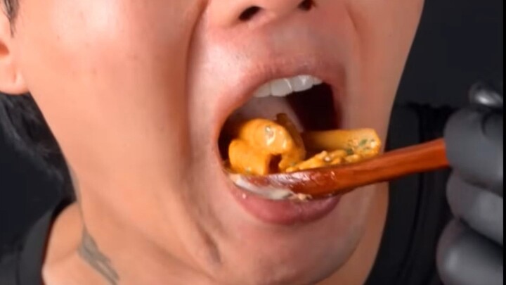 ทำไมทั้งโลกถึงมีแต่จีนที่กินผัด? เคยสงสัยไหม?