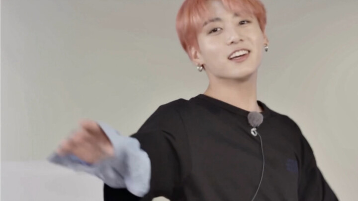 Jungkook demonstrates Euphoria's dance