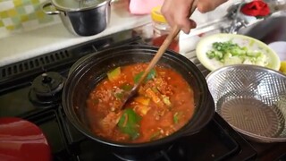nấu canh đậu hũ cay và làm kim cho tảo bẹ siêu tốc #food