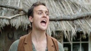 A novice enters the PVP area for the first time in an online game