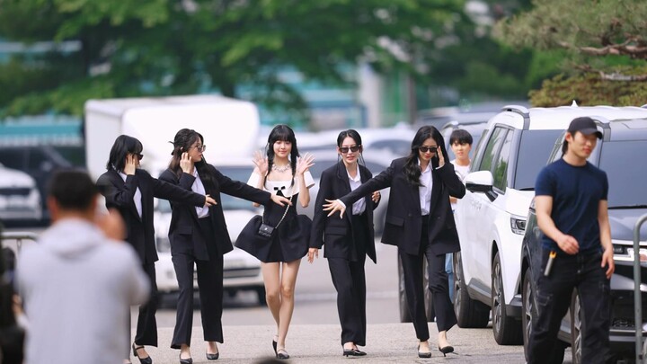 TXT、Seventeen、fromis9、lesserafim和保镖or经纪人的搞笑合舞