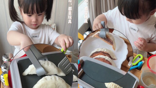 打卡丸氏煎饺摊～排了半天终于买到了最后一份煎饺