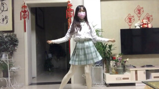 Girls' Generation's World Dance Cover (Cover by Makino Kaori)