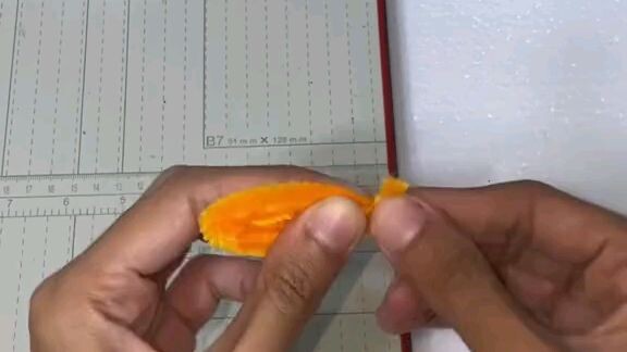 tutorial for fuzzy wire sunflower